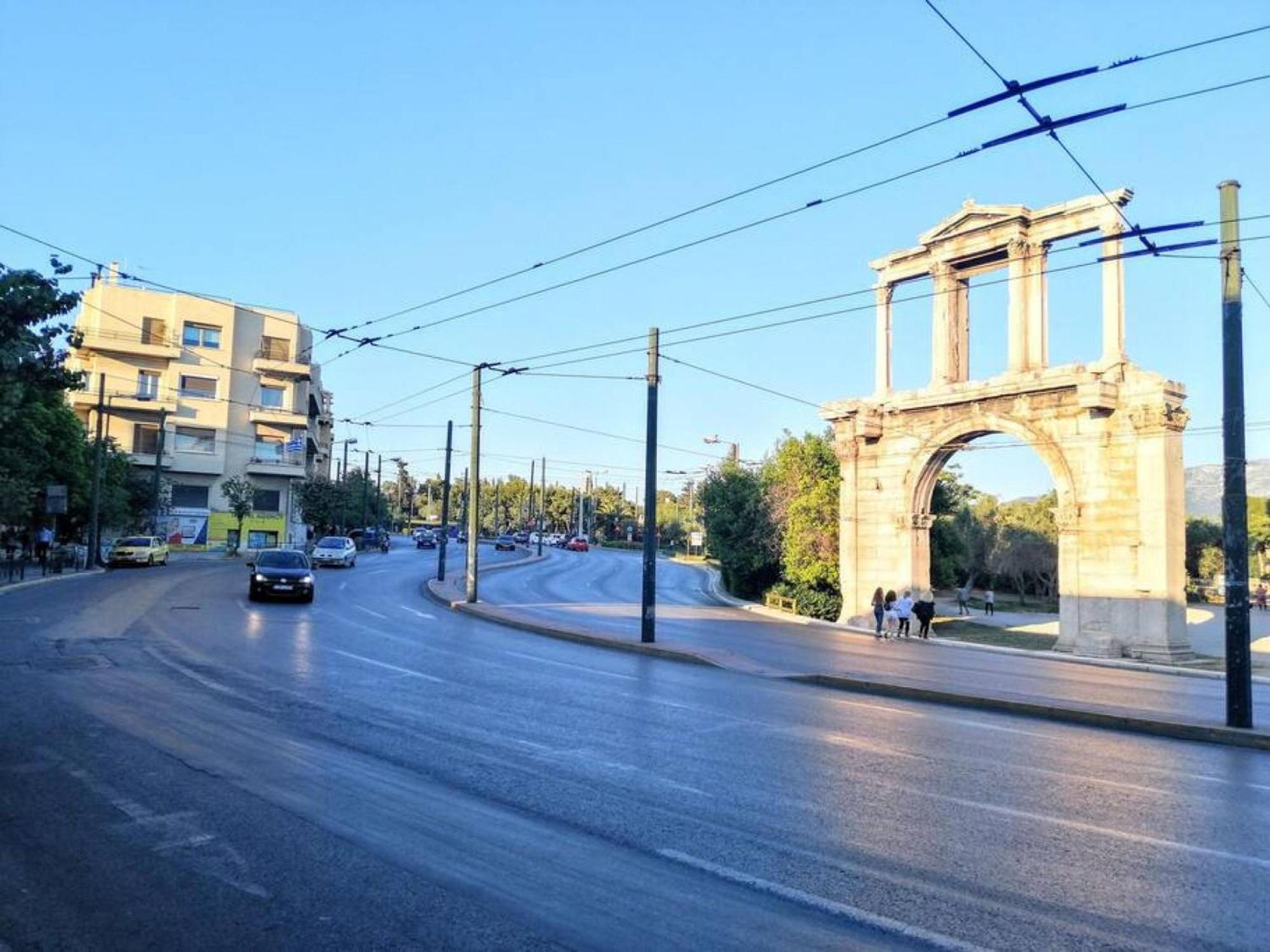 Acropolis Museum Grand Apartment เอเธนส์ ภายนอก รูปภาพ